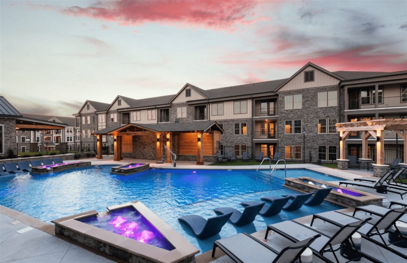 McCain's Station Apts